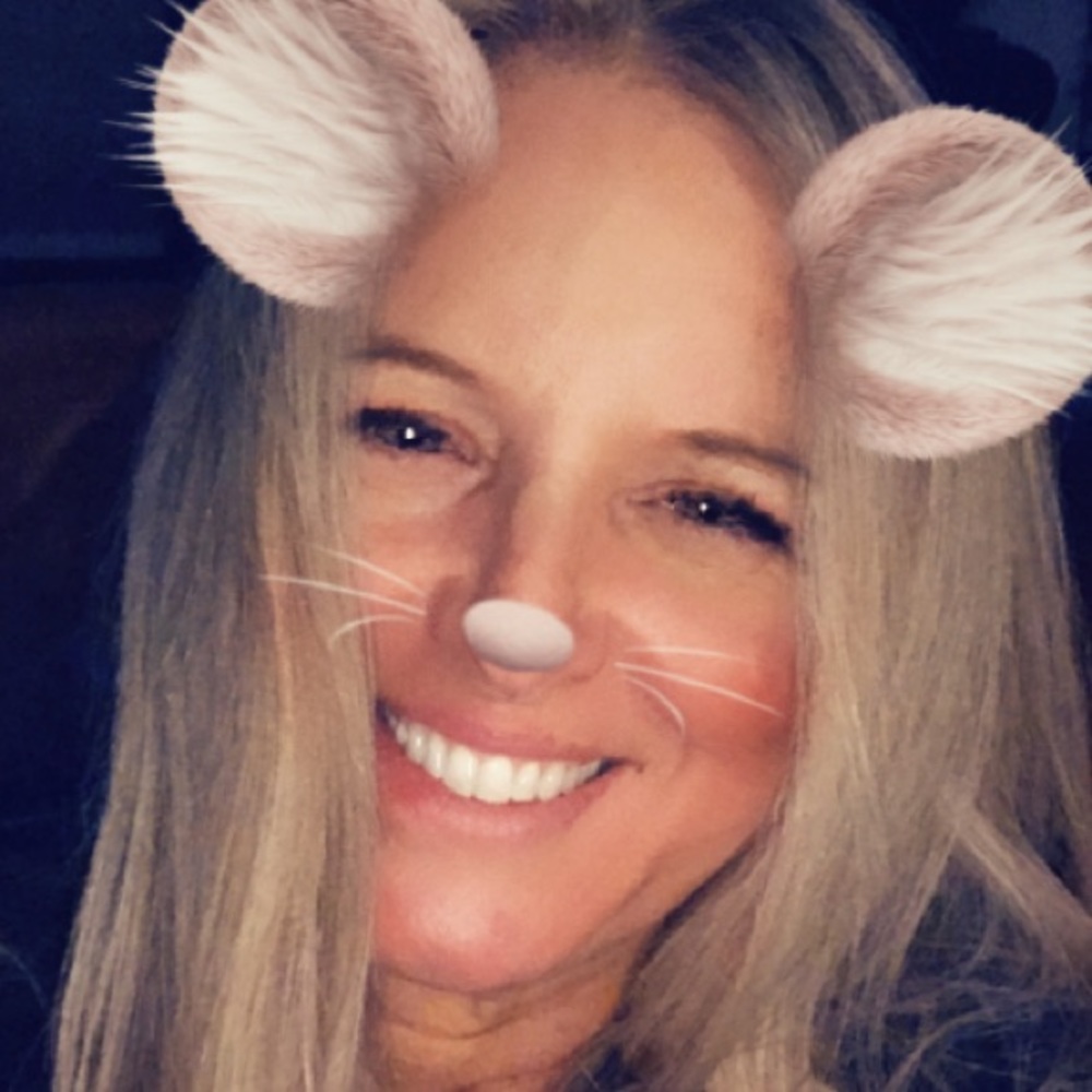 Meet your Posher, Gayle